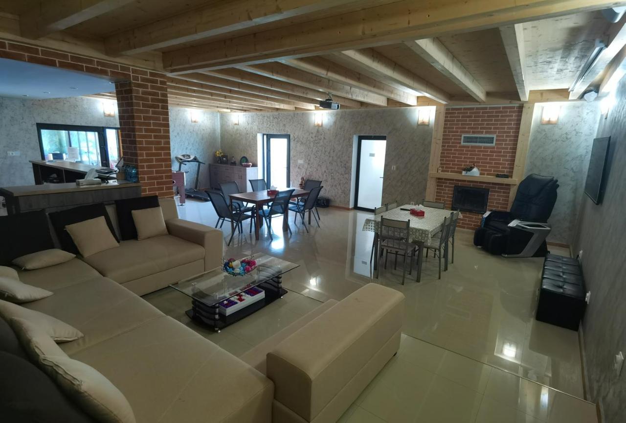 Dnt House &Spa Circea Экстерьер фото